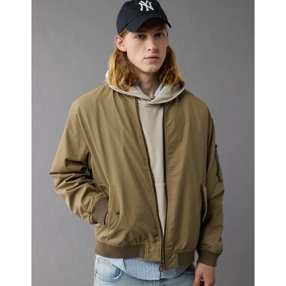 American Eagle Outfitters Other - American Eagle Men’s Olive Green Bomber Jacket Technical Outerwear S Gorpcore